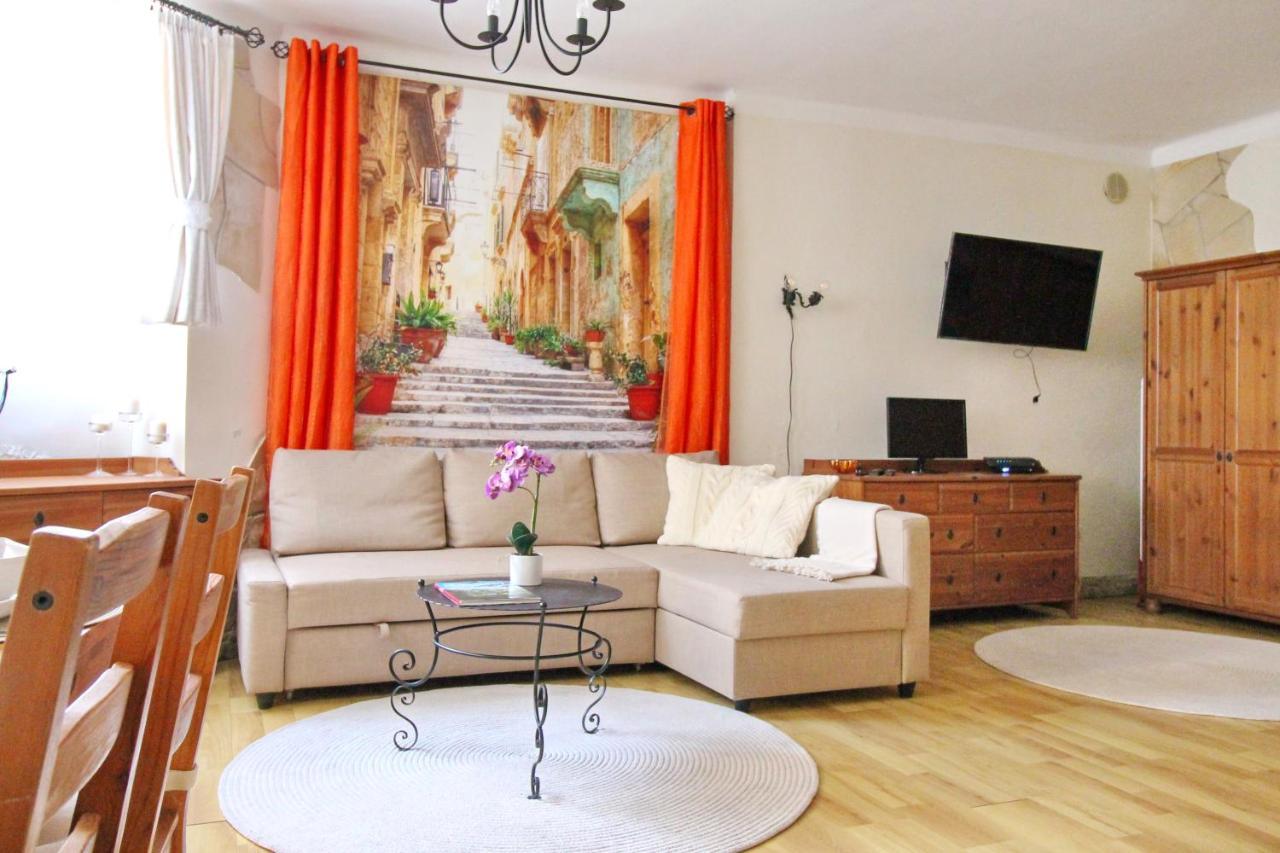 בודפשט Cosy Castle Apartment מראה חיצוני תמונה