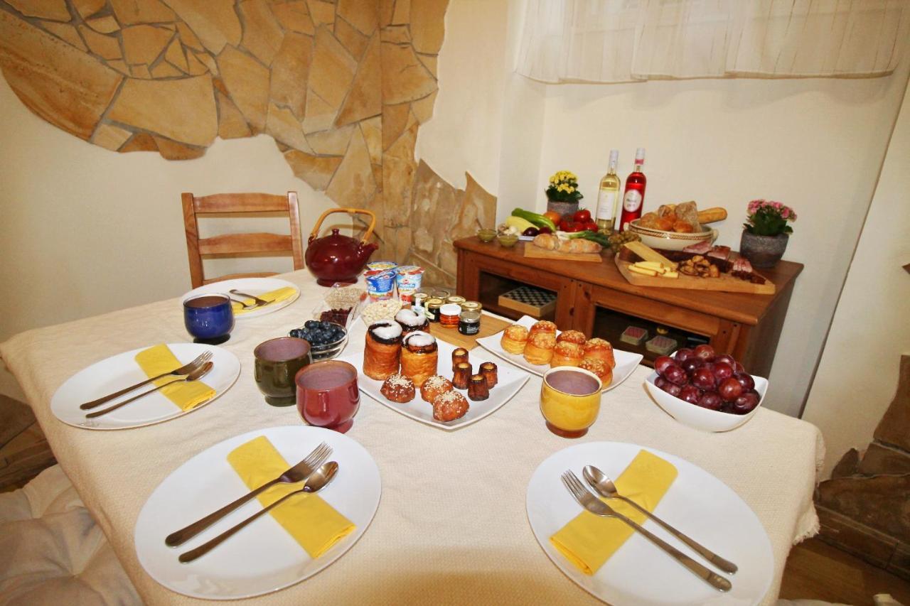 בודפשט Cosy Castle Apartment מראה חיצוני תמונה